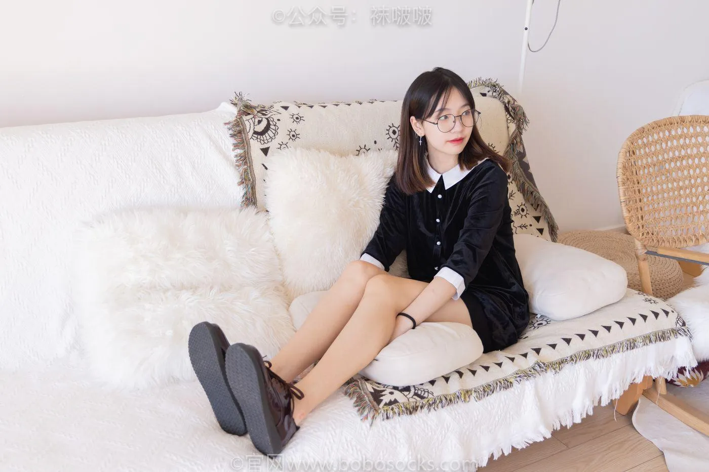 [BoBoSocks袜啵啵]NO.053 小甜豆-皮鞋、厚黑丝、黑色蕾丝船袜 [143P]插图8